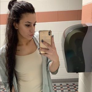 Meet your Posher, Alanna